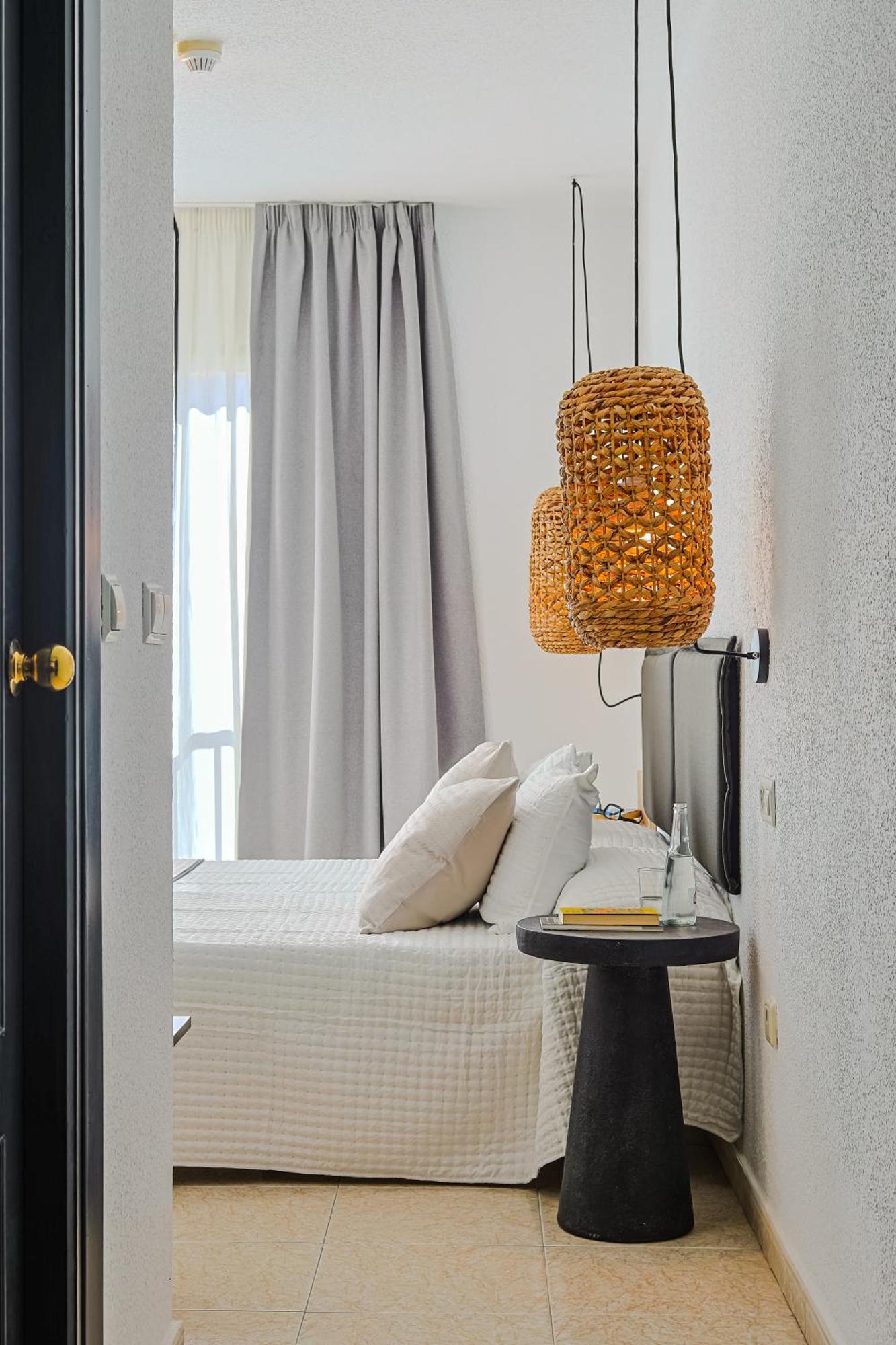 Hotel Olas De Almuñécar المظهر الخارجي الصورة