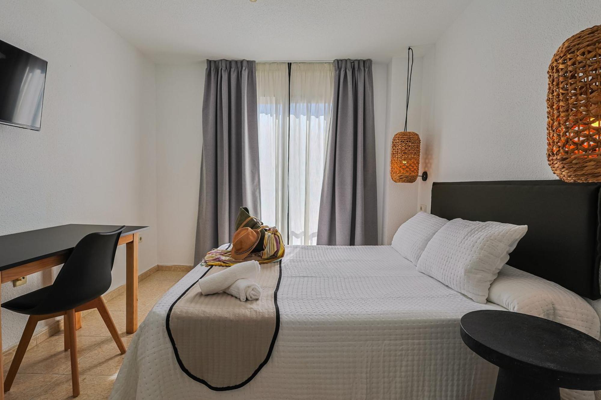 Hotel Olas De Almuñécar المظهر الخارجي الصورة